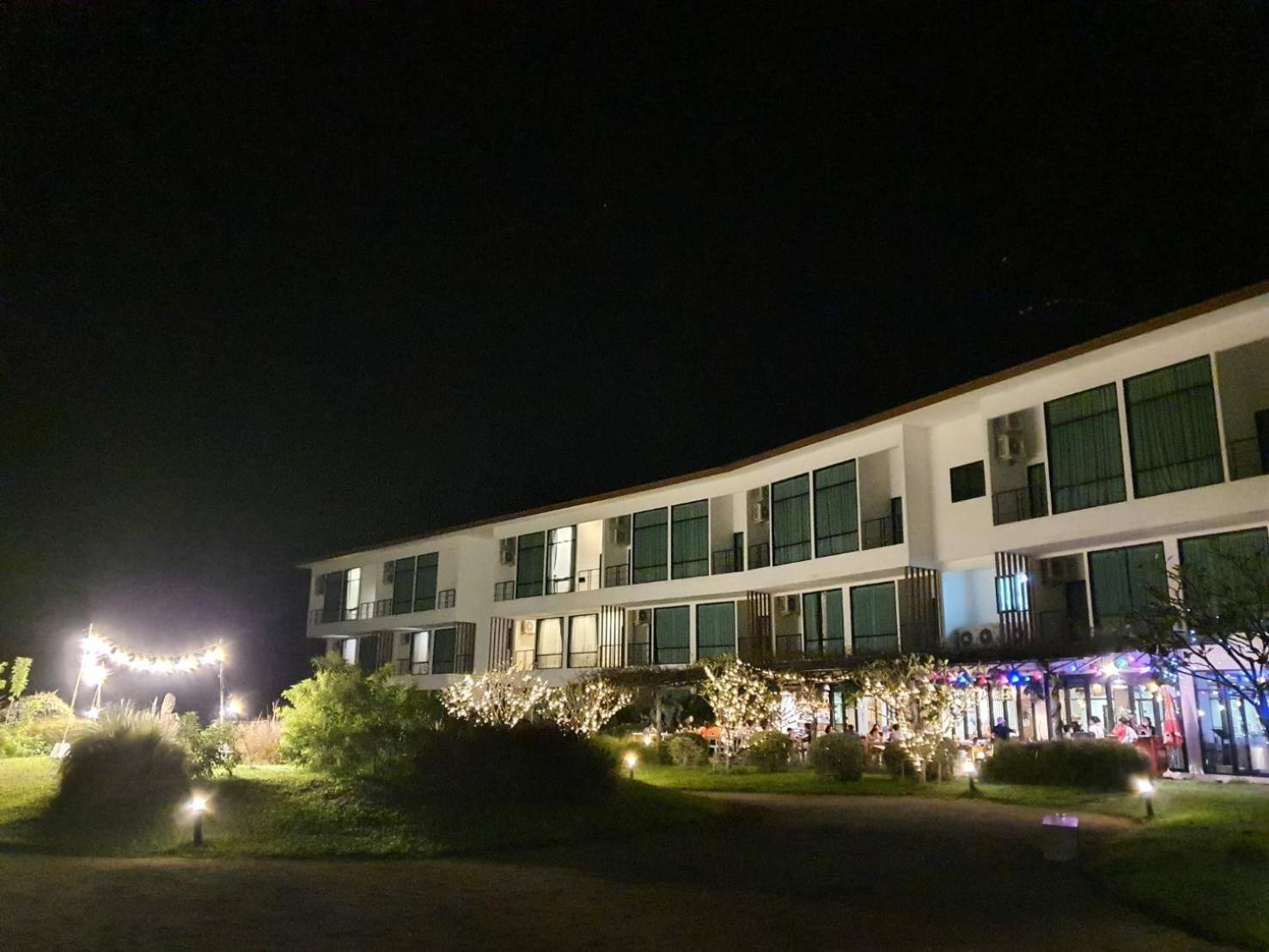 The Beach Resort & Residence - Sha Plus Pathiu Exterior photo