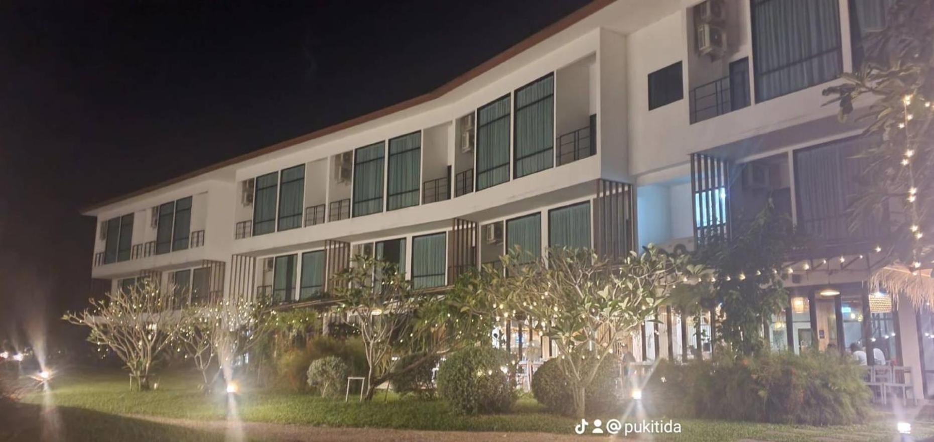The Beach Resort & Residence - Sha Plus Pathiu Exterior photo