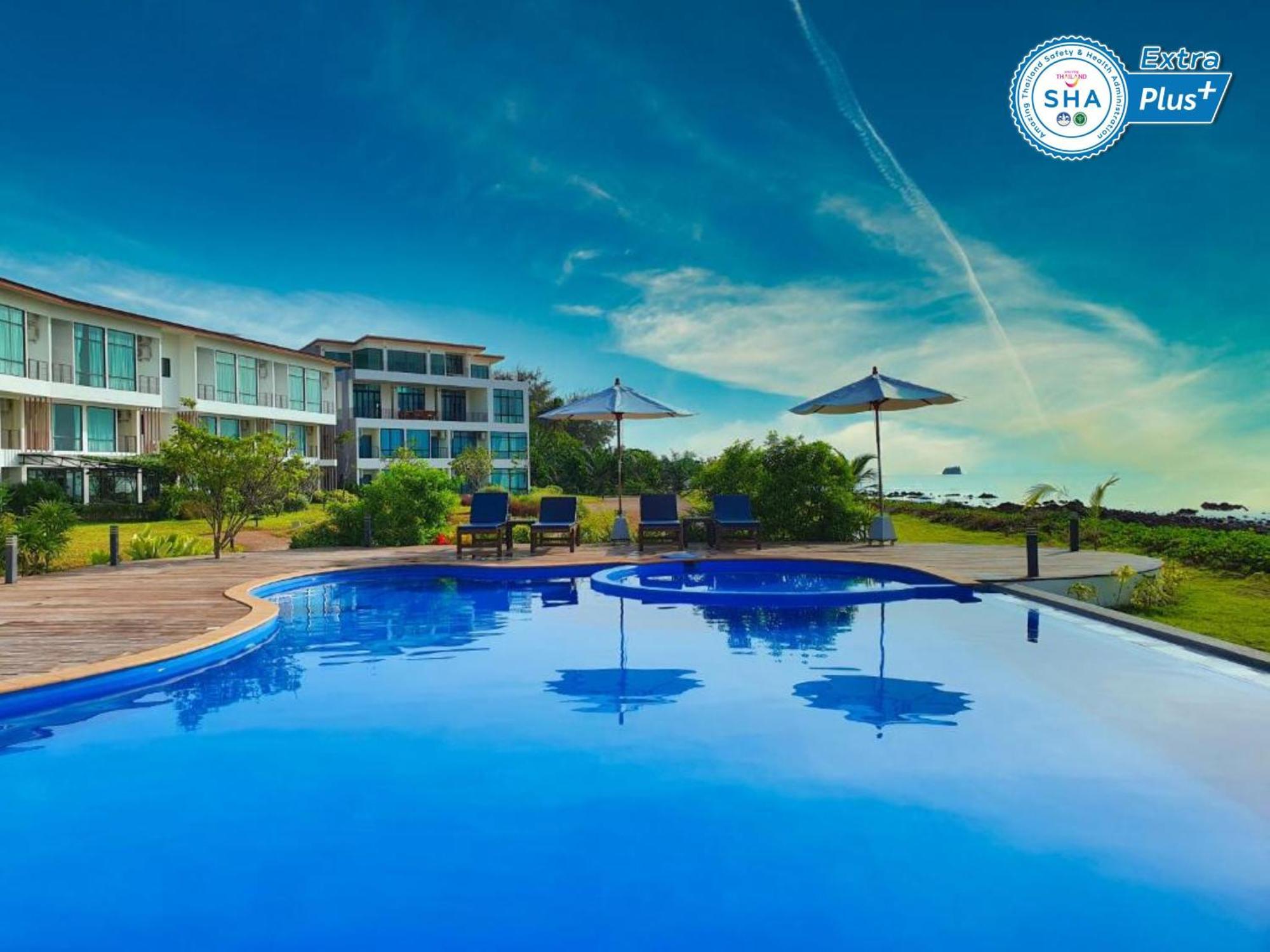 The Beach Resort & Residence - Sha Plus Pathiu Exterior photo